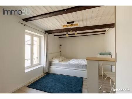 studio 1 pièce 23 m²