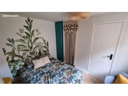 loue t1 bis avec chambre séparée - meublé - 30 m² avec petit extérieur  proche iut  secteu