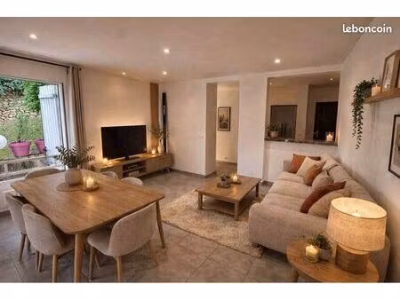 location t2 servon