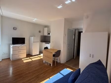 studio meublé
