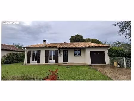 maison à louer à la roche-chalais