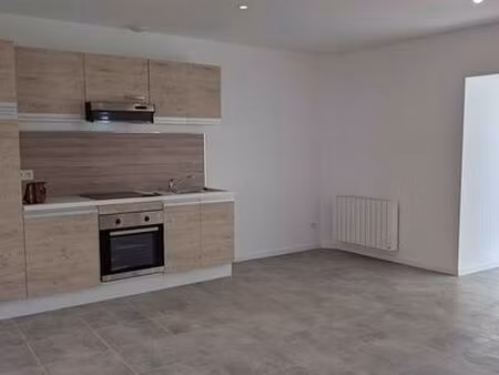 maison 3 chambres entièrement rénovée