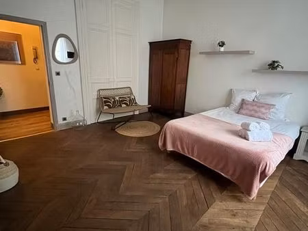 t3 meuble - la doutre - terrasse