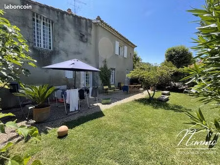 appartement 4 pièces 244 m²