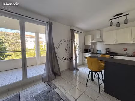 appartement 3 pièces 64 m²