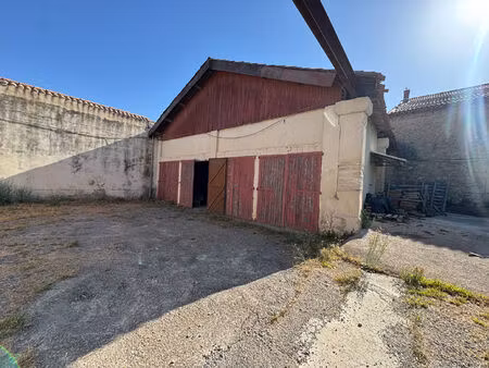 parking / box beziers 120m2