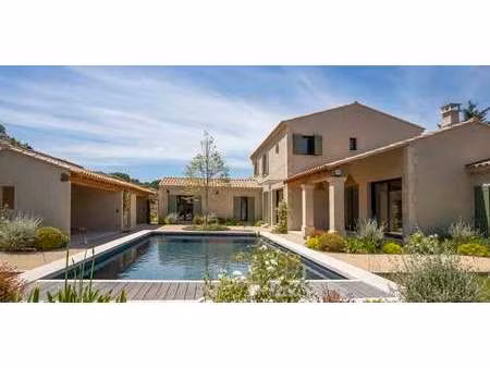 propriété avec piscine et jardin les ecarts - saint-rémy-de-provence (13)
