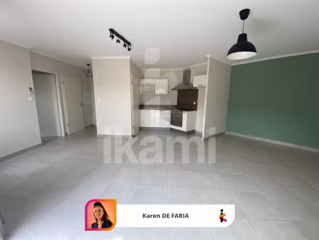 béziers - appartement 2 pièces avec terrasse et parking