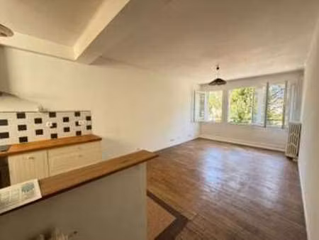 vente appartement 4 pièces à dinan (22100) : à vendre 4 pièces / 69m² dinan