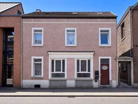 namur : maison 2 façades avec permis pour 2 appartements