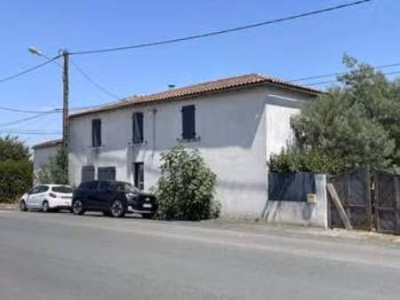 vente maison à chantonnay (85110) : à vendre / 167m² chantonnay