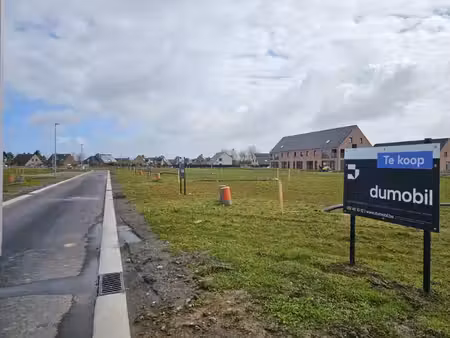 bouwgrond voor villa met zicht op groenzone