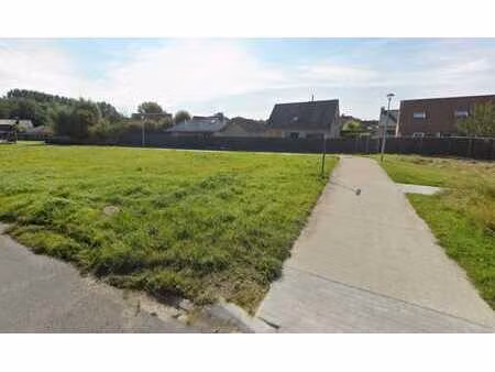 bouwgrond voor nieuwbouwvilla met zuidoost gerichte tuin
