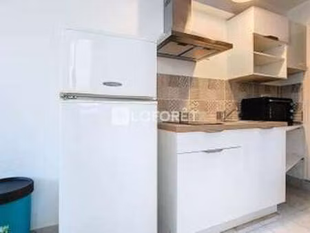 location appartement 2 pièces meublé à saint-jean-la-poterie (56350) : à louer 2 pièces me