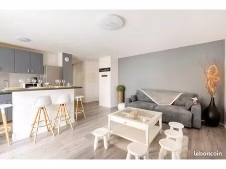 appartement 3 pièces 58m2 avec balcon parking & cave à massy vilgenis /gare
