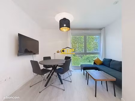 appartement 1 pièce 10 m²
