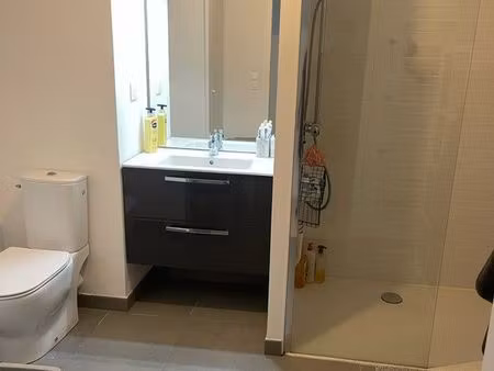 apparemment 2 pièces