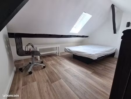 studio meublé 17m²  proche centre ville de saint-omer