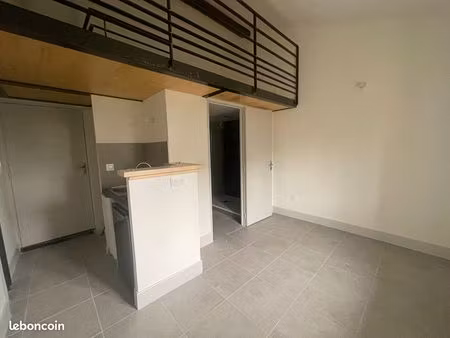 appartement 1 pièce 14 m²