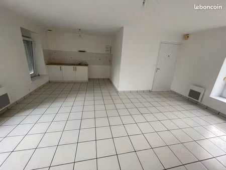 appartement bourg d'hénon
