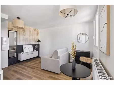 studio 1 pièce 17 m²