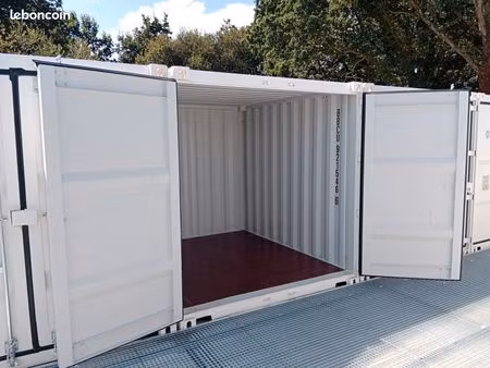 box de stockage 16m3 en location - assurance incluse - accès libre 24h/24 sans rdv