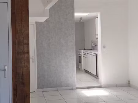maison 75m2+ cour 40m2