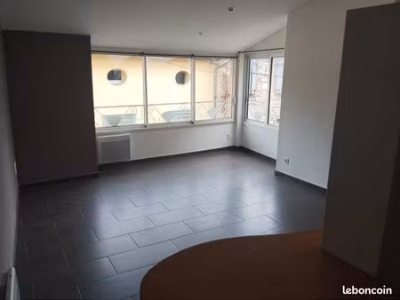 maison de village - t3 - 60m2 - vinça