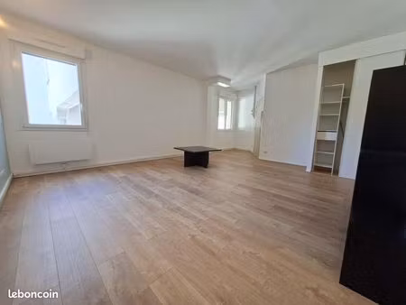 studio 35 m² clermont-ferrand