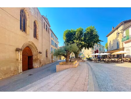 appartement duplex au coeur du village du luc-en-provence + cave