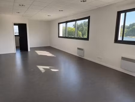 bureaux - porte oceane - auray - 100m²