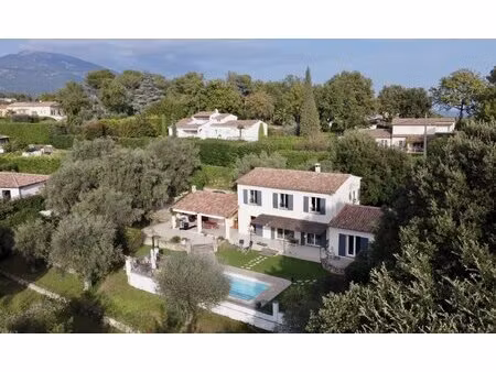 le rouret - villa cinq pièces avec piscine et garage