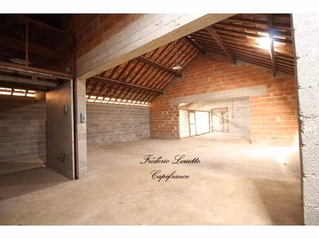 vente immeuble 4 pièces 356 m² à fleury-la-rivière (51480)  65 000 €