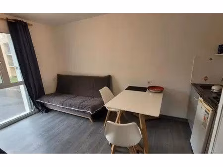 location appartement 1 pièce 20 m² à brest (29200)  465 €