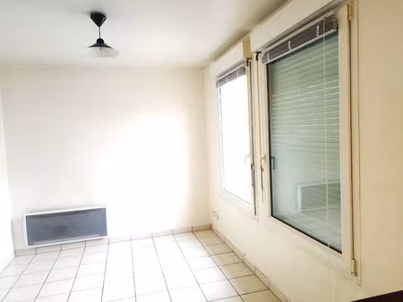 location appartement 1 pièce 17 m² à caen (14000)  400 €