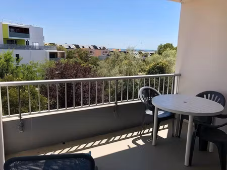 location meublée appartement 1 pièce 21 m² à la rochelle (17000)  540 €