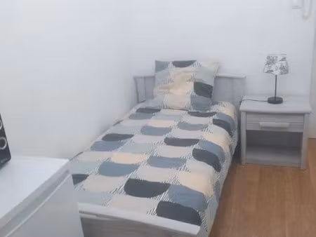 location meublée appartement 1 pièce 10 m² à lyon 6ème (69006)  420 €