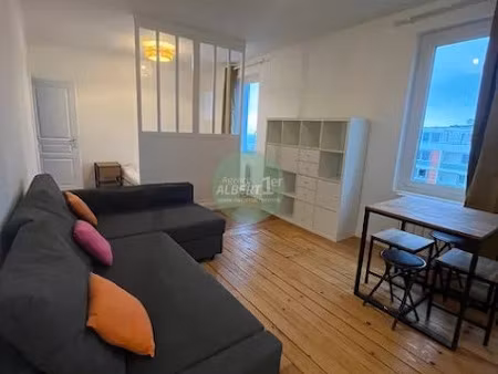location meublée appartement 1 pièce 31.2 m² à le havre (76600)  645 €
