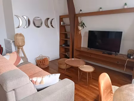 location meublée appartement 2 pièces 65 m² à mulhouse (68100)  650 €