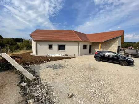 location meublée chambre 1 pièce 25 m² à la latette (39250)  450 €