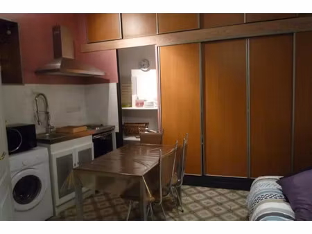 location meublée appartement 1 pièce 22 m² à chalons-en-champagne (51000)  420 €