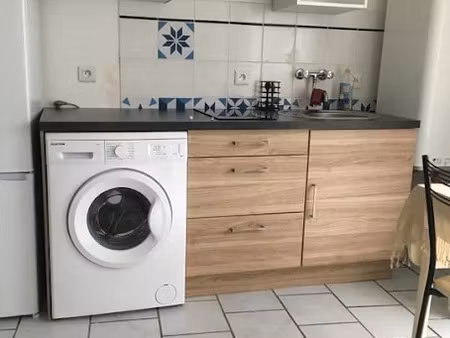 location meublée appartement 1 pièce 24 m² à irigny (69540)  480 €