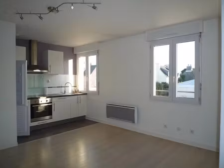 location appartement 3 pièces 54.45 m² à brest (29200)  630 €