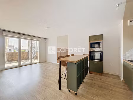 appartement lieusaint 3 pièces 58 m2 + balcon + parking + charges collectives
