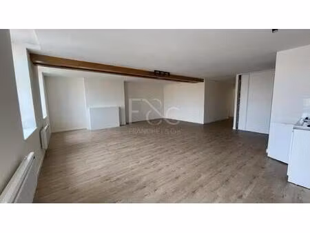 t4 de 99 m² - rue vendôme lyon 3ème