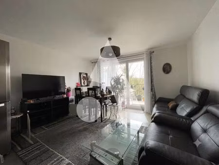 appartement à louer meaux t3 2 chambres   balcon et place de parking