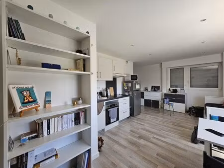 a louer - logement étudiant meublé de 28m2 : boulevard des min