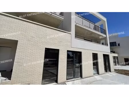 vente commerce saint nazaire 44600 111m²
