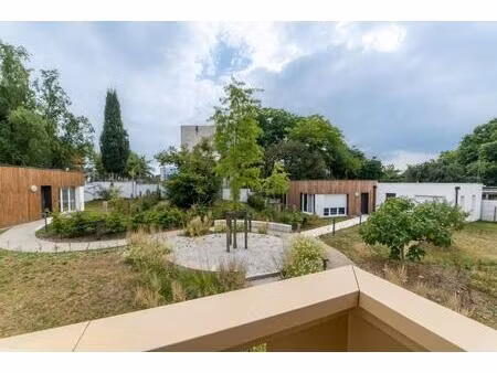 nantes procé maison meublée neuve avec jardin et parking