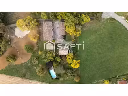 vente maison 9 pièces 220 m² caussade (82300)